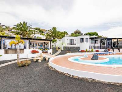 Refurbished 3 bedroom Villa for sale with sea view in Nazaret, Lanzarote