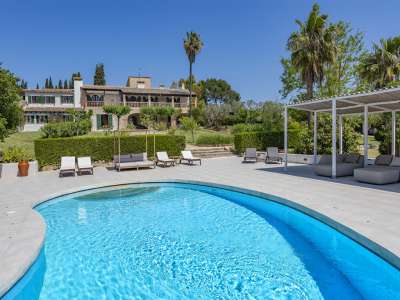 Luxury 11 bedroom Villa for sale with sea view in Pollenca, Mallorca