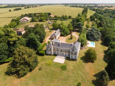 Historical 8 bedroom Chateau for sale with panoramic view in Jazeneuil, Poitou-Charentes