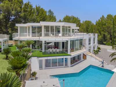 Refurbished 6 bedroom Villa for sale in Son Vida, Mallorca